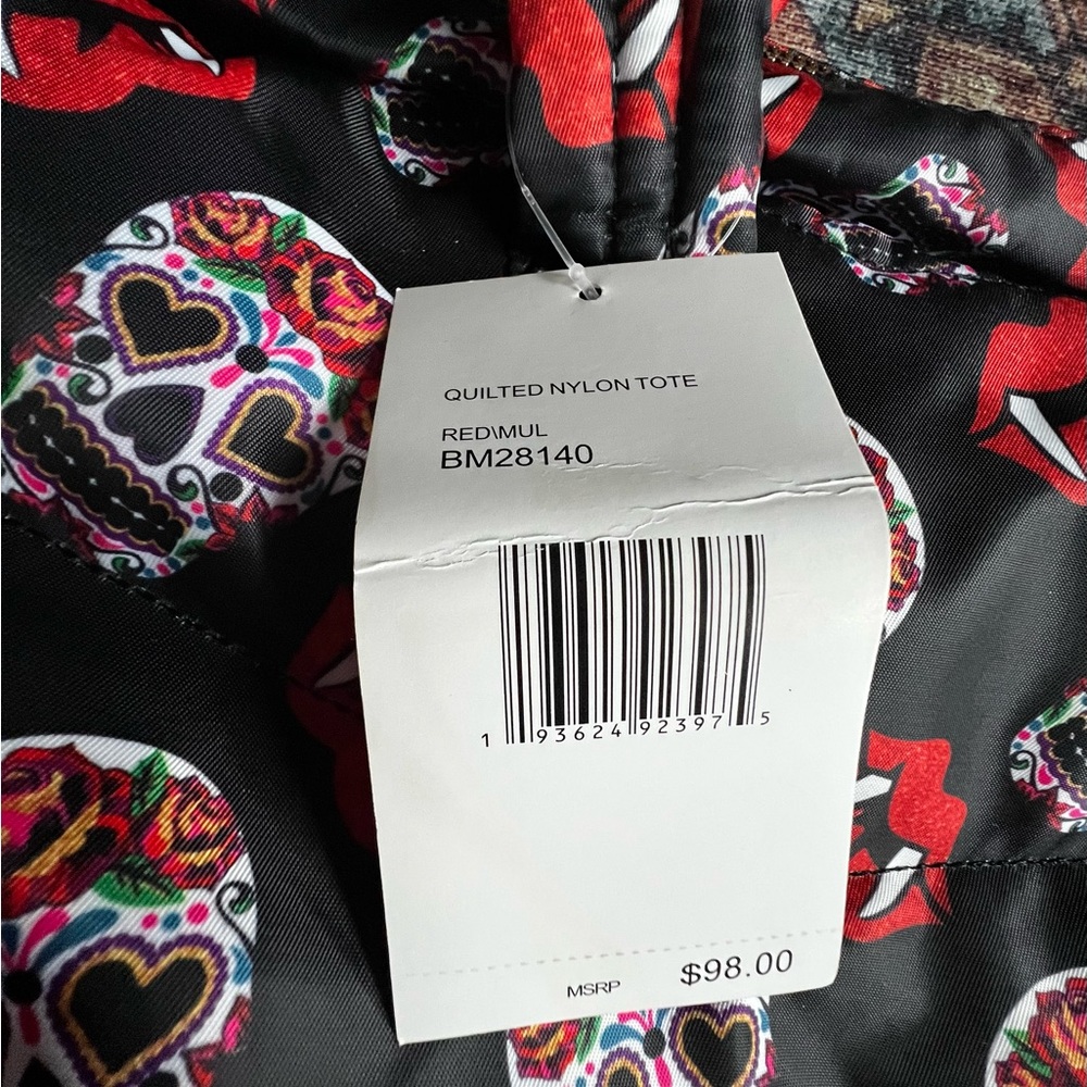 BNWT BETSWY JOHNSON skull/vampire tote - Picture 3 of 4